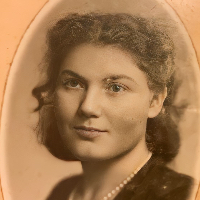 Helena  Tveit