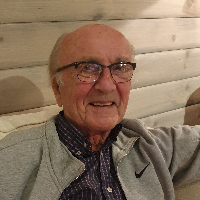 Oddvar Tjøm