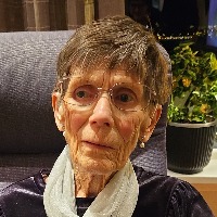 Arnhild  Hellesylt