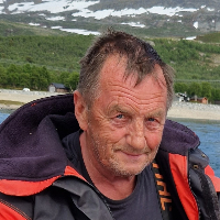 Andreas  Hole