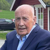 Asbjørn Martin Flåten