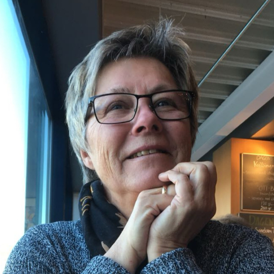 Synnøve Holm