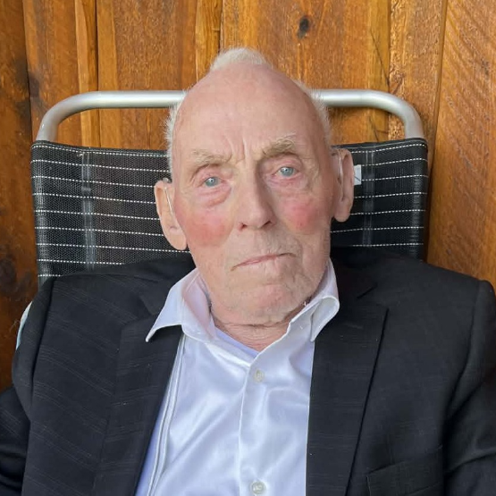 Simen Skaret