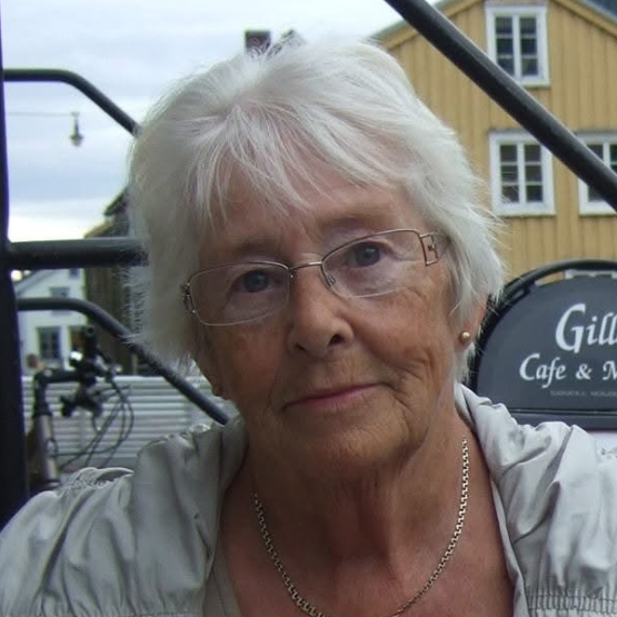 Synnøve Johanne Valla