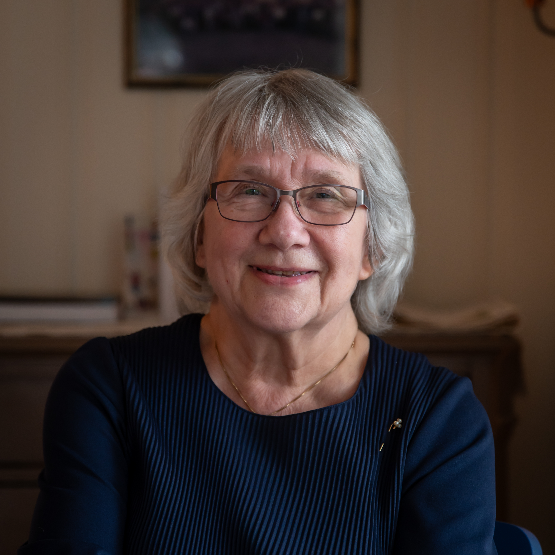 Asveig Kristine Dørmænen