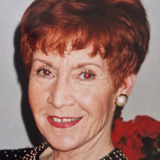Marit E Bollmann Larsen