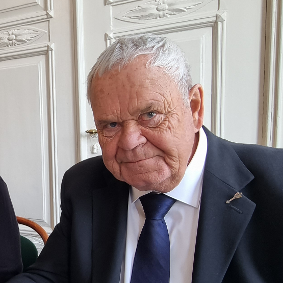 Sverre Martin Taugl