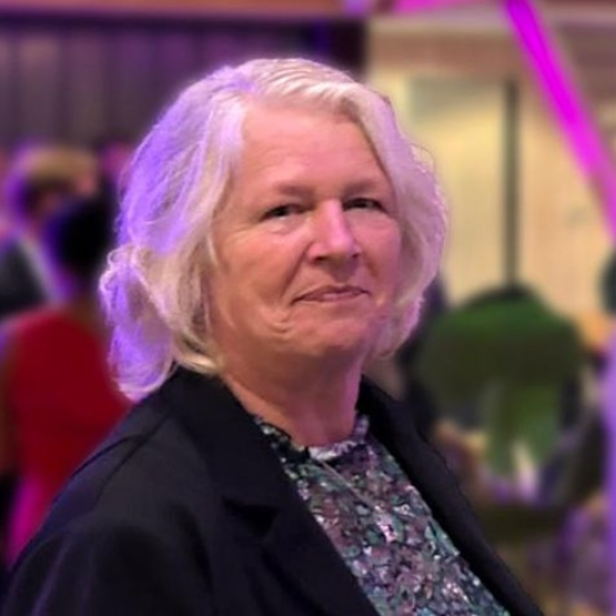 Joukje  van der Veer