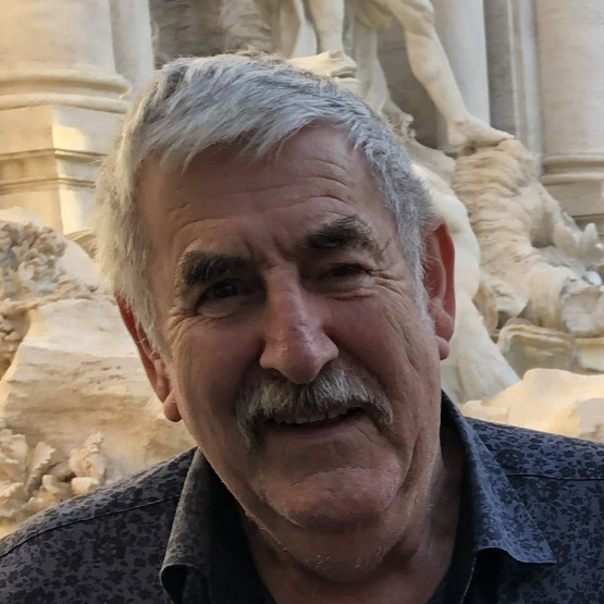 Svein  Lillebø