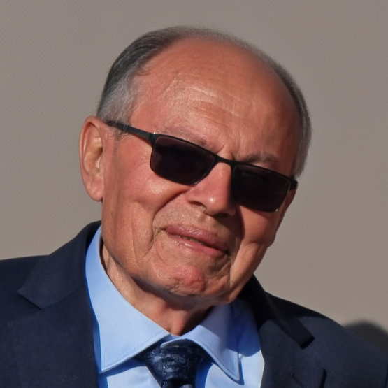 Tor Henry Mølstre