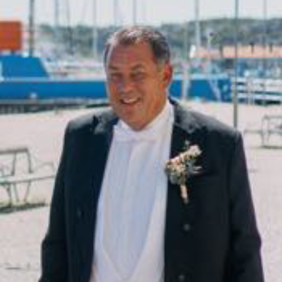 Edward van den Broek