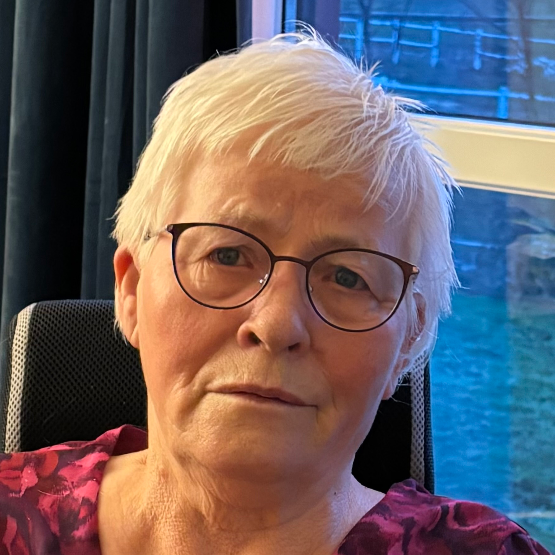 Margit Øverland