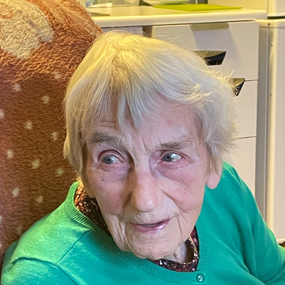 Betsy Leonhardsen